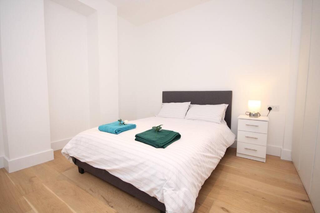 Lovely Flat In Baker Street Appartement Londen Buitenkant foto